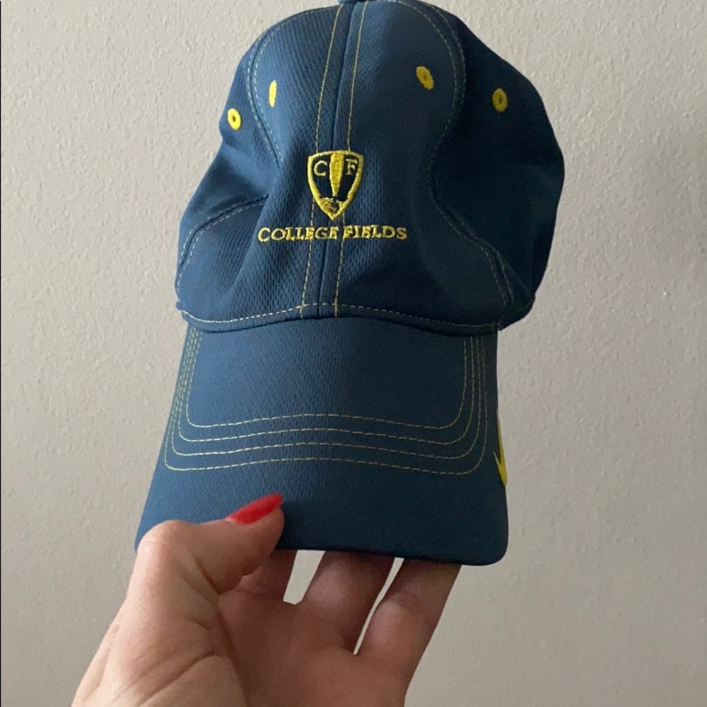 College Fields Nike Golf Hat